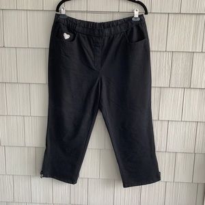 Quacker Factory Black Capri Pants DreamJeannes